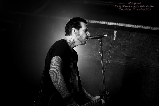 Ricky Warwick 15