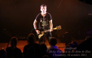 Ricky Warwick 23